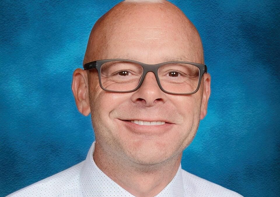 DeBoer, Brian